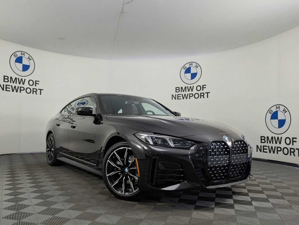 New 2026 BMW 430i xDrive w/ M Sport Package AWD/4WD image 3