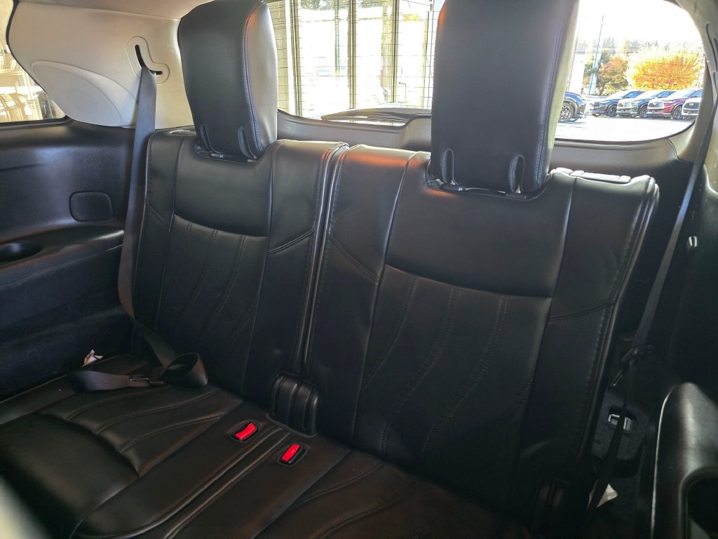 Used 2013 INFINITI JX35 AWD w/ Premium Pkg image 28