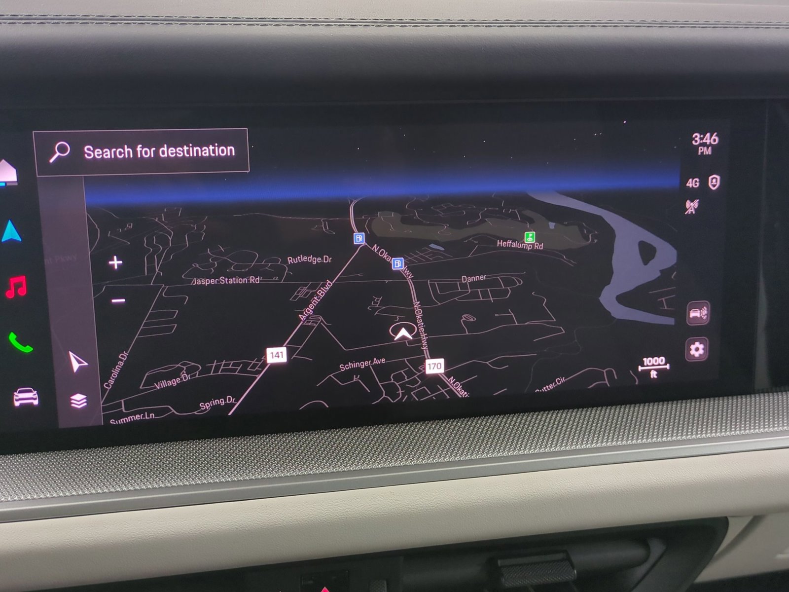 Used 2025 Porsche Cayenne image 14