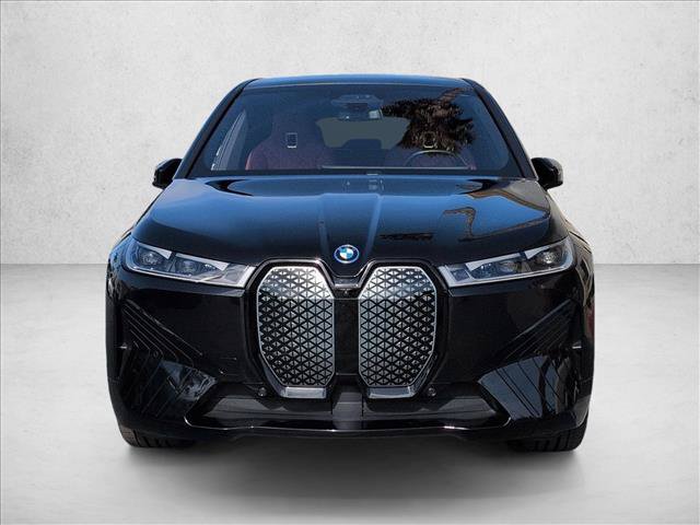 Certified 2025 BMW iX xDrive50 w/ Premium Package AWD/4WD image 2