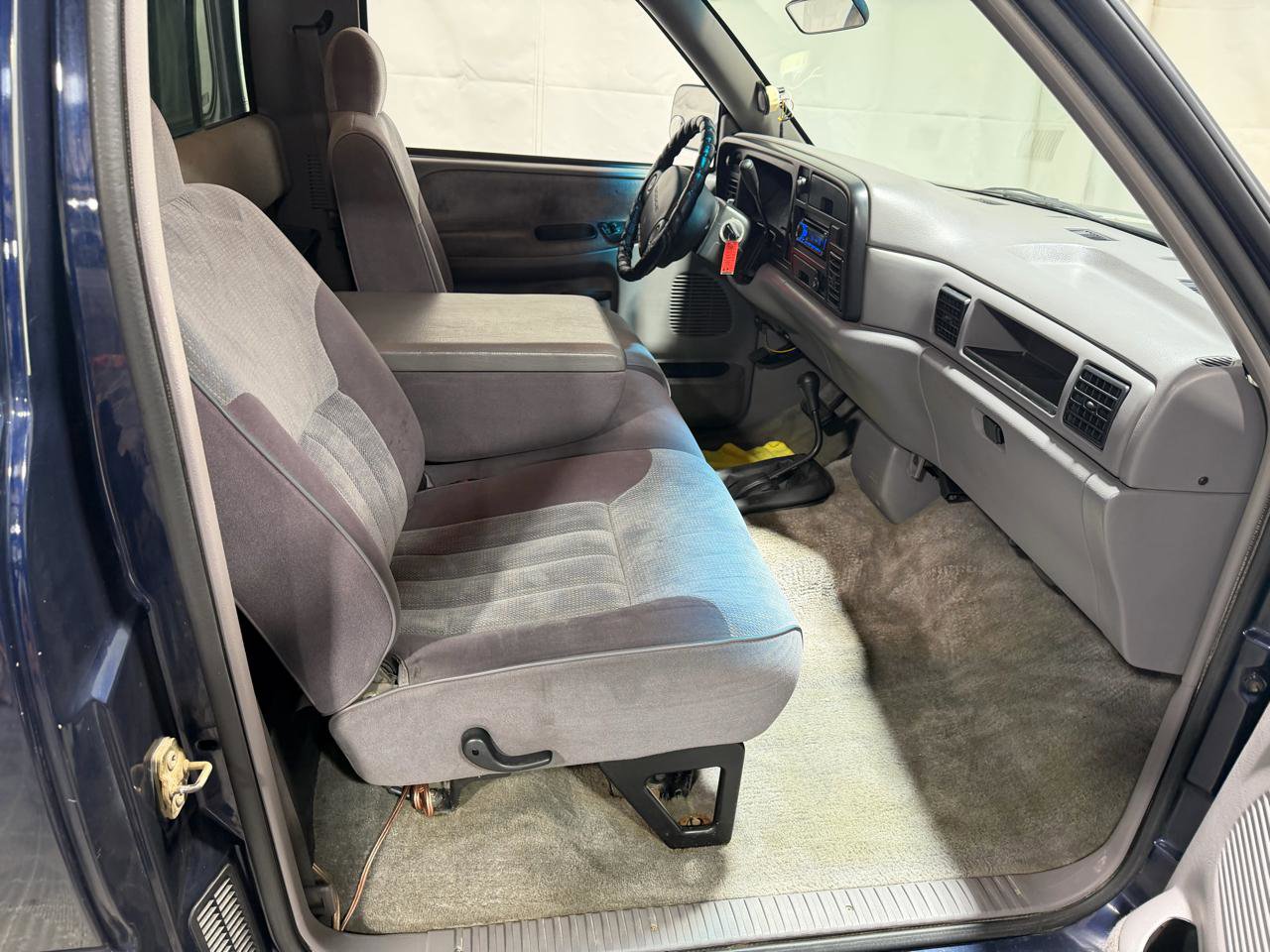 Used 1994 Dodge Ram 1500 Truck 4x4 Regular Cab image 12