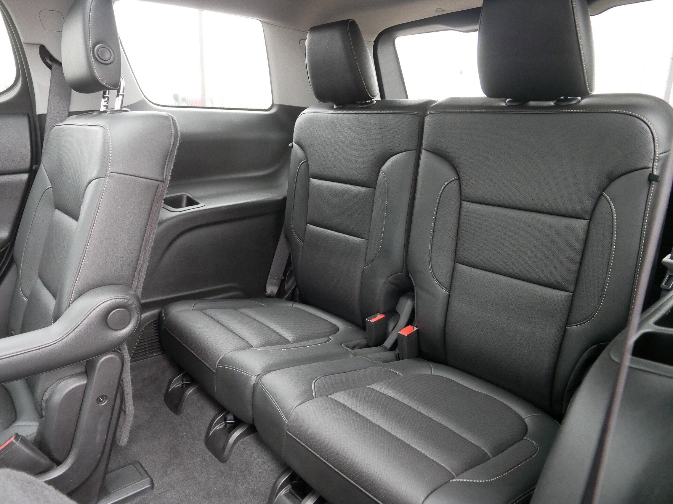 Used 2018 GMC Acadia SLT image 37