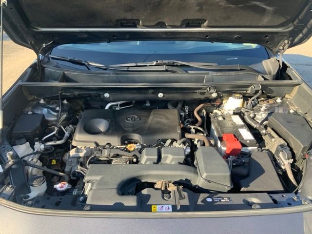 Used 2022 Toyota RAV4 XLE w/ Convenience Package image 34