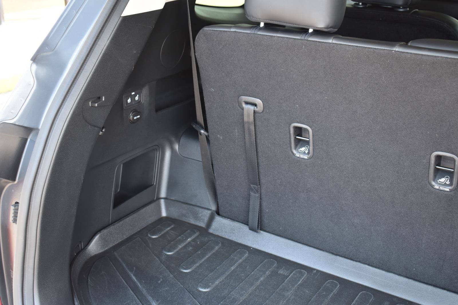 Used 2022 Kia Telluride S FWD image 50