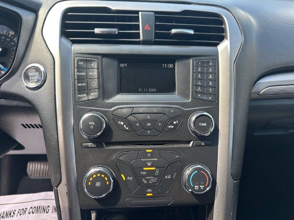 Used 2018 Ford Fusion S FWD image 13