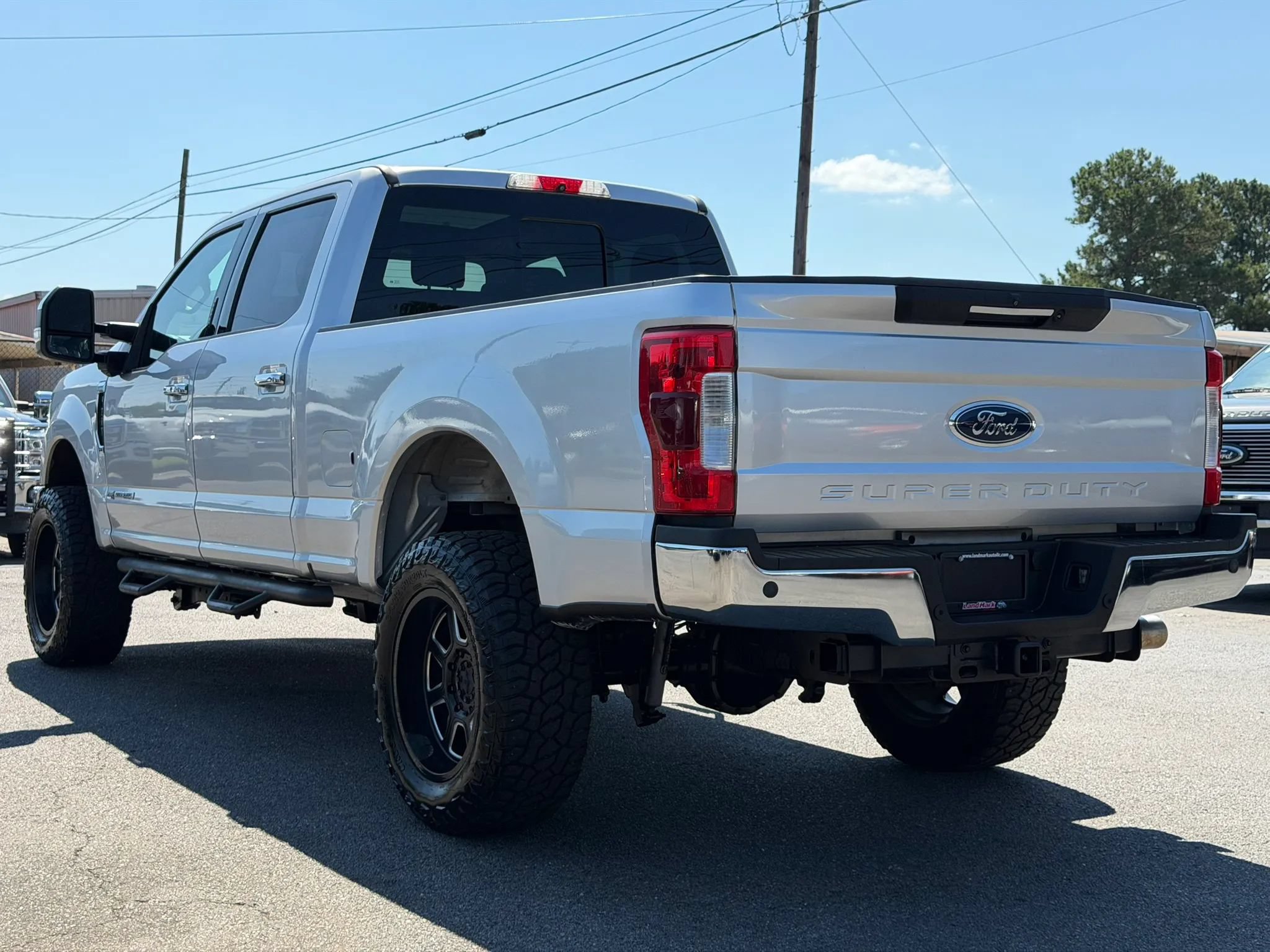 Used 2019 Ford F250 Lariat w/ Lariat Ultimate Package AWD/4WD image 7