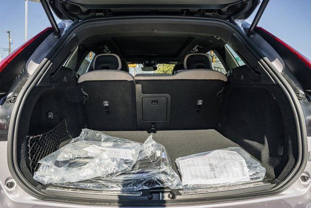 New 2026 Volvo XC60 T8 Plus image 10