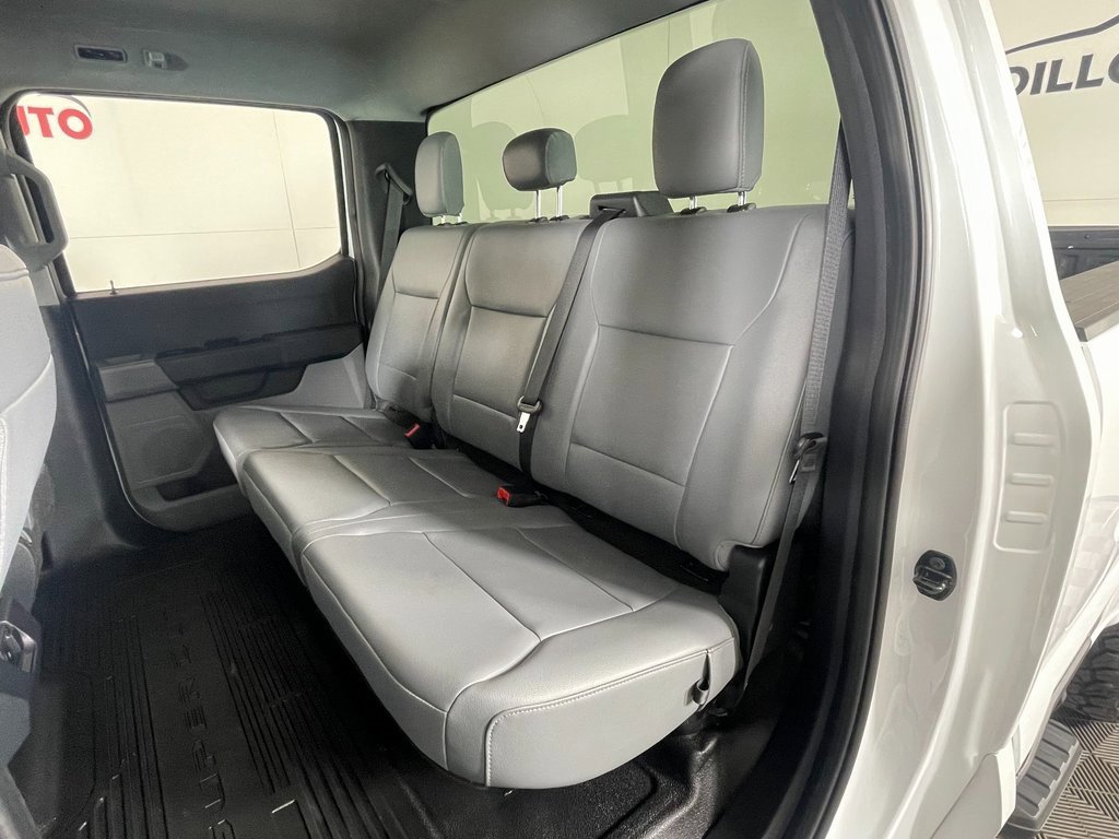 Used 2023 Ford F250 XL image 23
