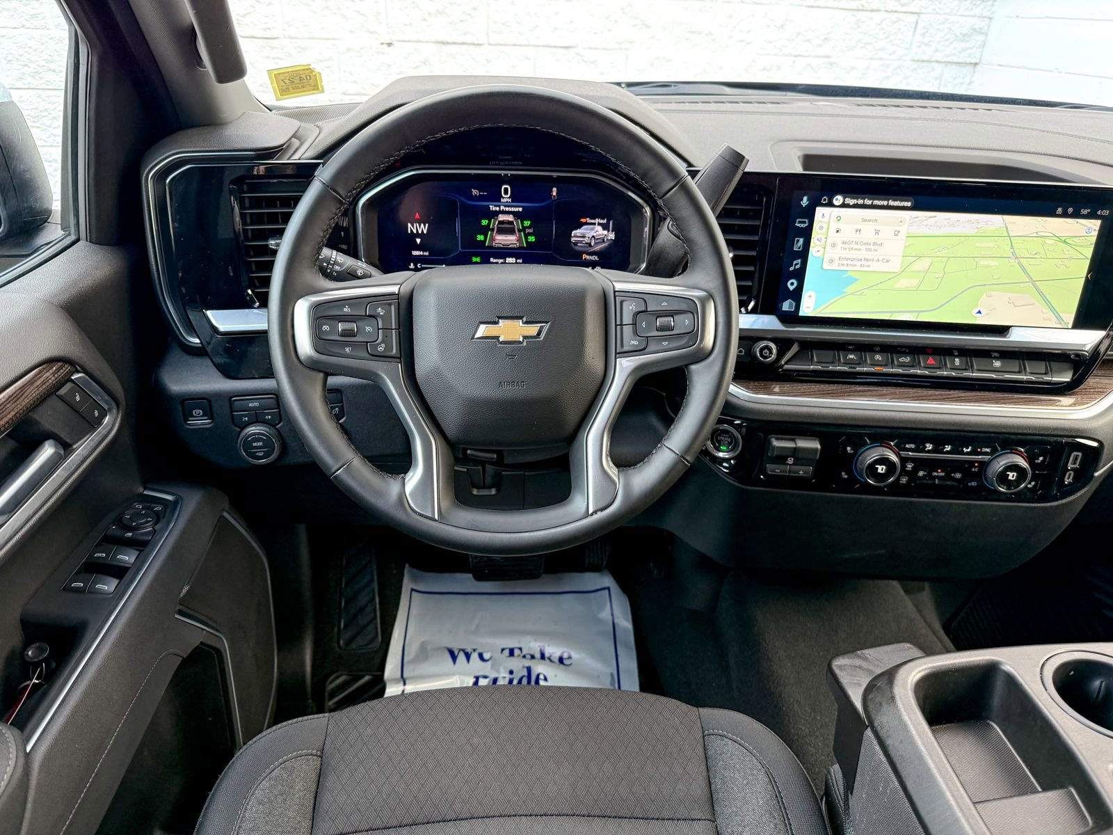 Certified 2026 Chevrolet Silverado 1500 LT AWD/4WD image 32