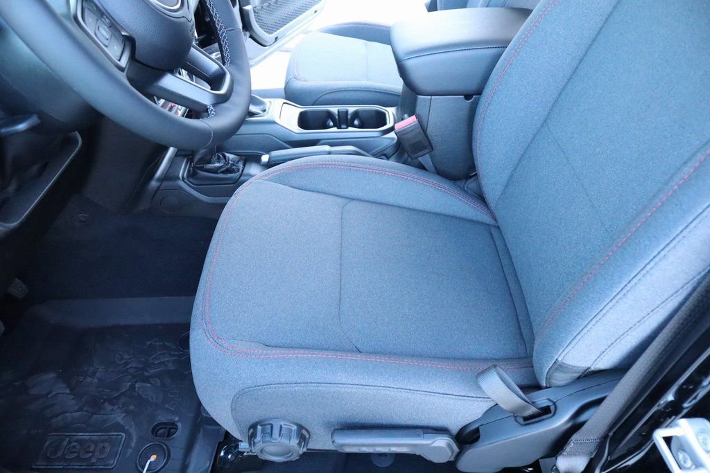 New 2026 Jeep Wrangler Unlimited Rubicon image 11