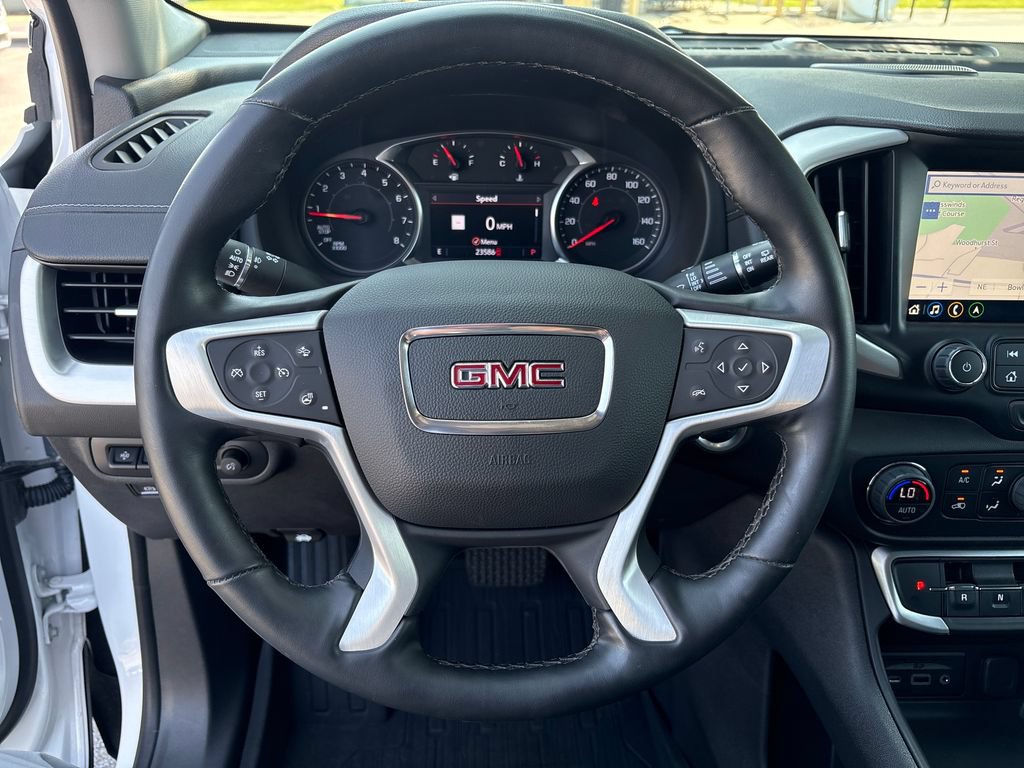 Used 2024 GMC Terrain SLT w/ Infotainment Package II AWD/4WD image 19