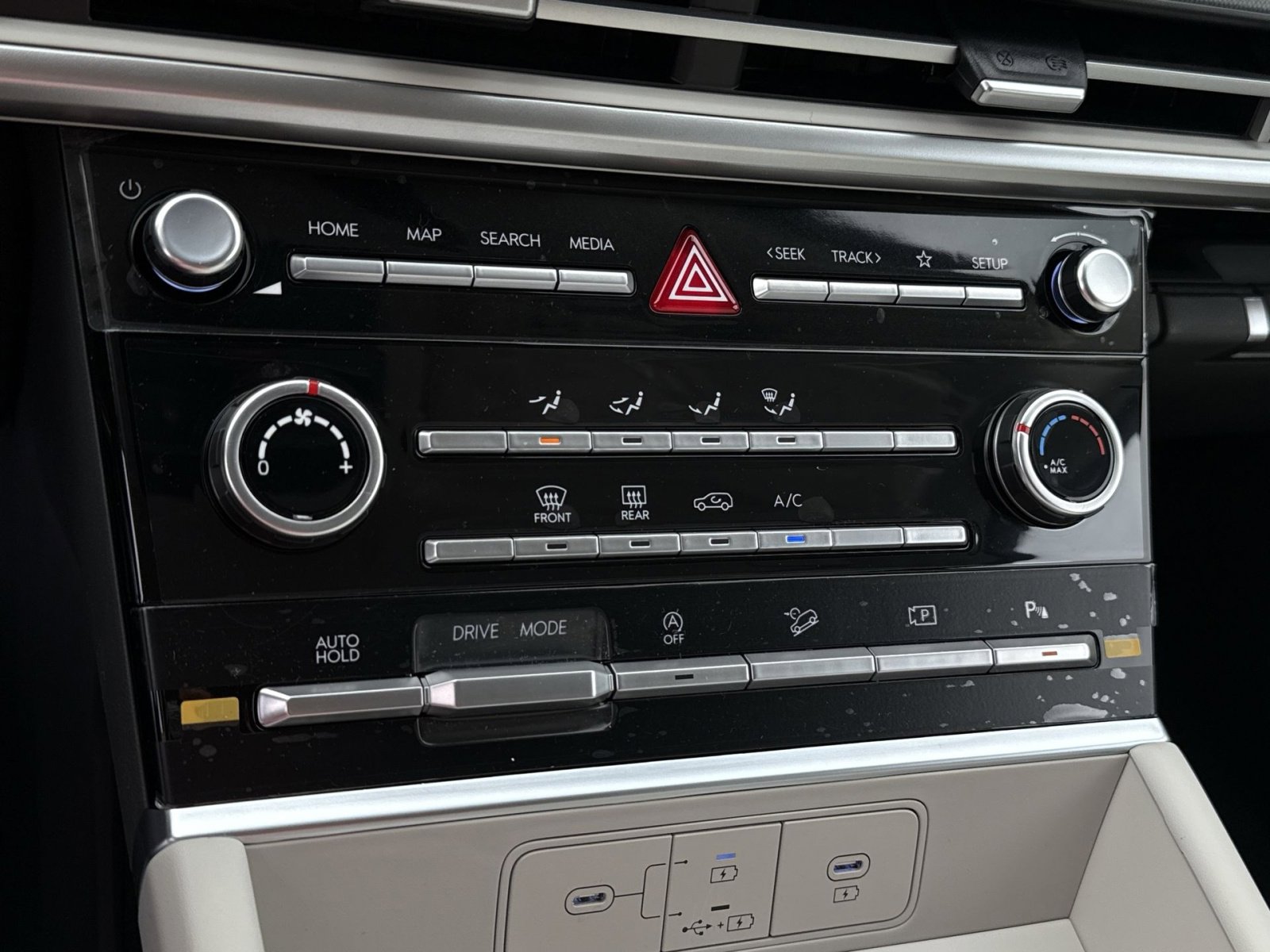 New 2026 Hyundai Santa Fe SE FWD image 21
