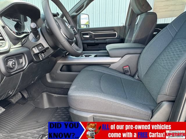New 2026 RAM 2500 Big Horn AWD/4WD image 8