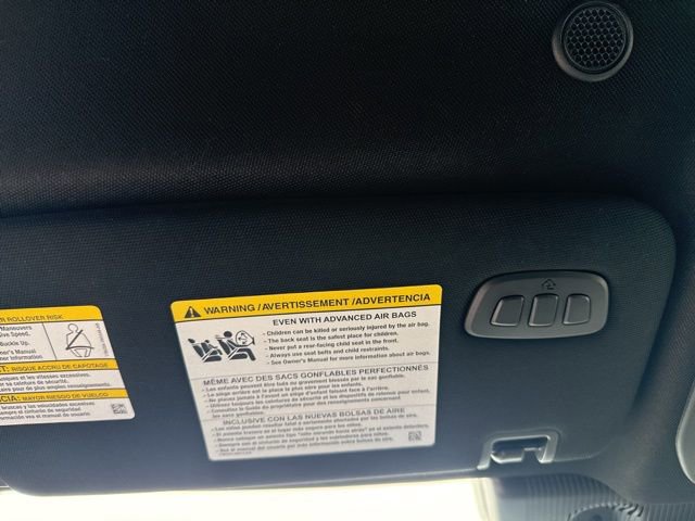 Used 2025 Ford Explorer ST-Line w/ ST-Line Street Pack image 32