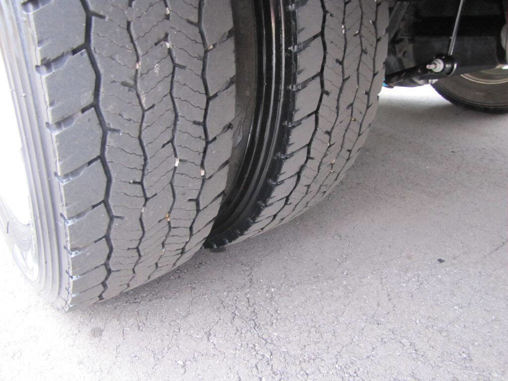 Used 2024 RAM 4500 SLT w/ Quick Order Package 2YG SLT image 28