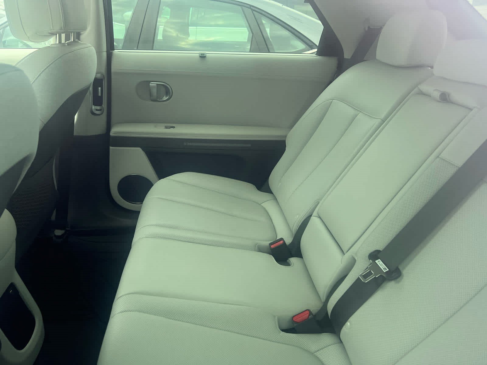 Used 2024 Hyundai Ioniq 5 Limited AWD/4WD image 5