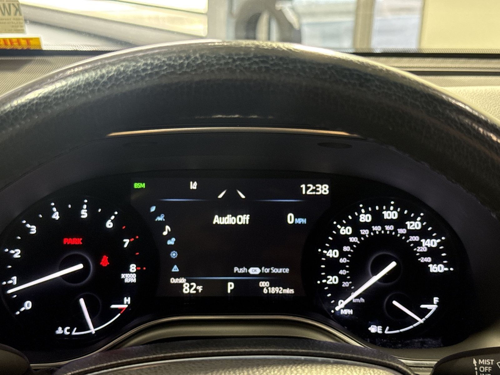 Used 2022 Toyota Avalon XLE FWD image 18