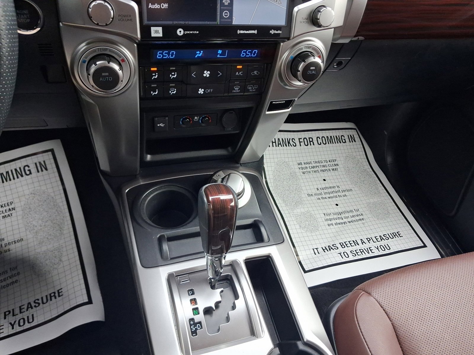 Used 2020 Toyota 4Runner Limited AWD/4WD image 19
