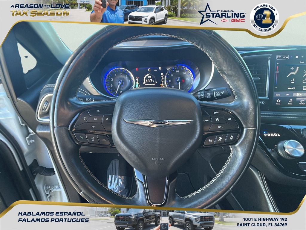 Used 2022 Chrysler Pacifica Limited w/ S Appearance Package image 16
