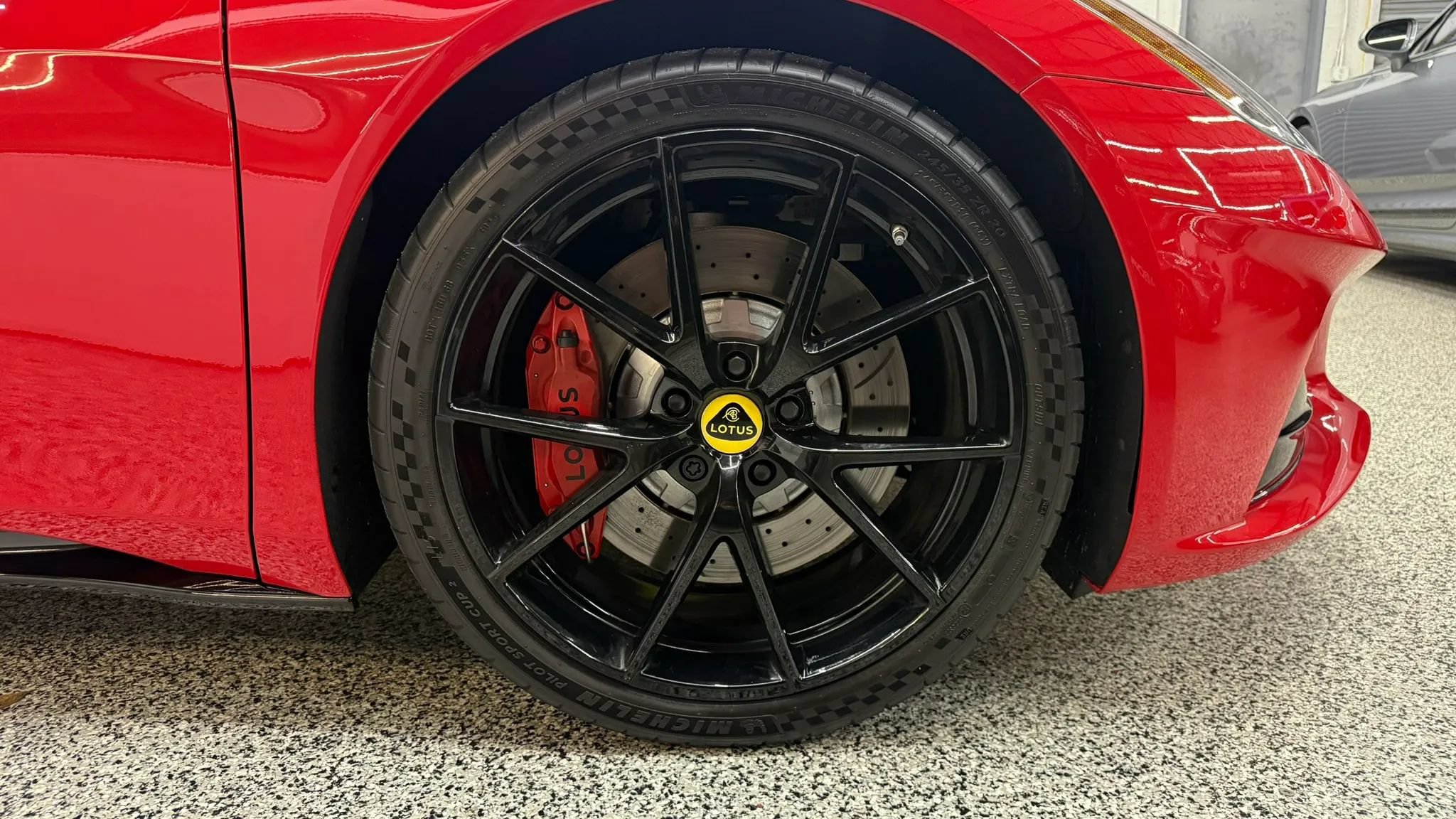 Used 2025 Lotus Emira RWD image 21