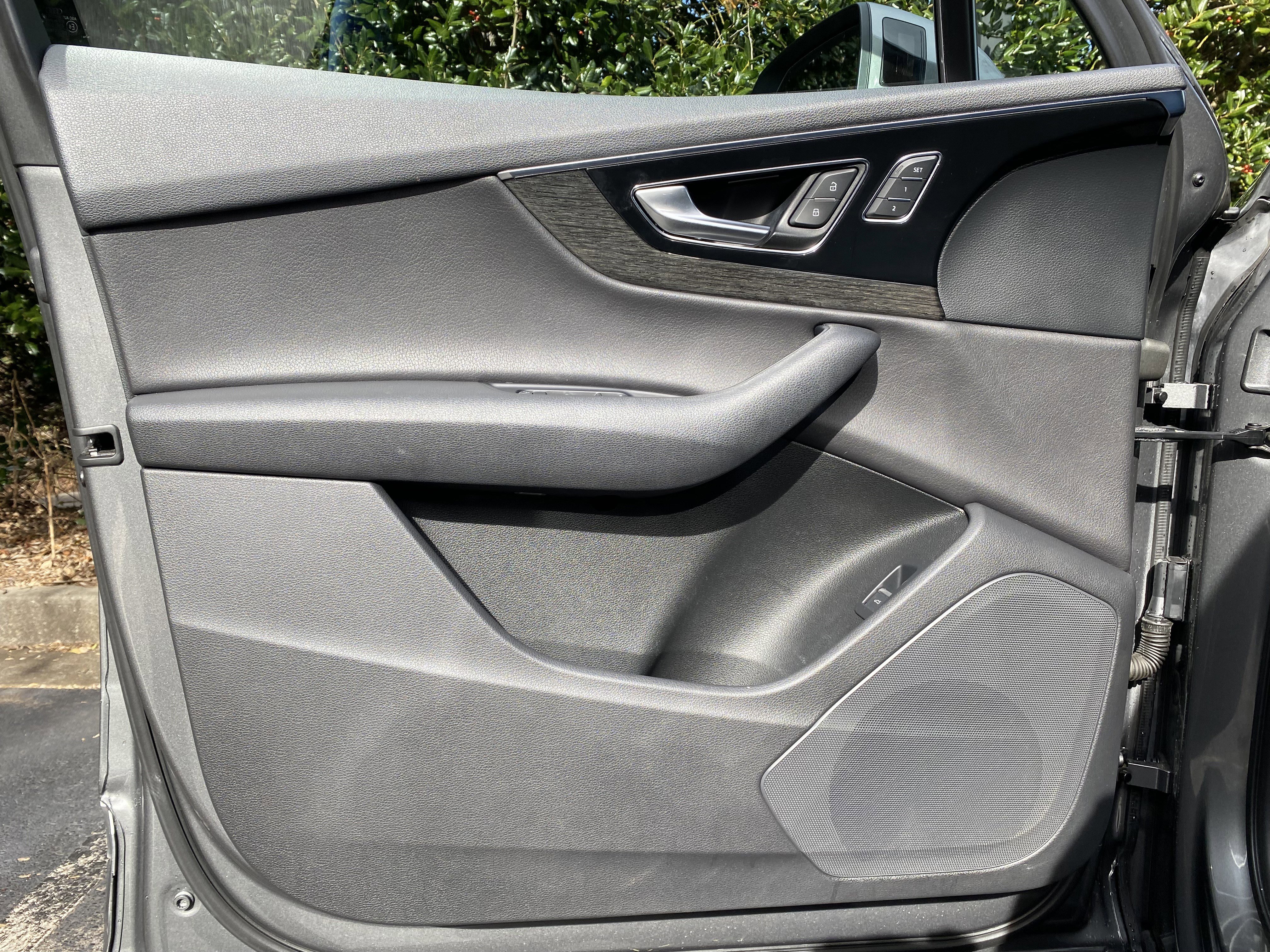 Used 2017 Audi Q7 3.0T Premium Plus w/ Premium Plus Package image 15