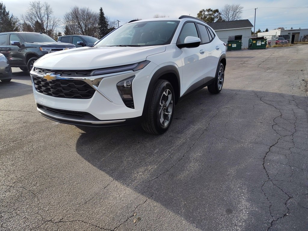 New 2026 Chevrolet Trax LT image 5