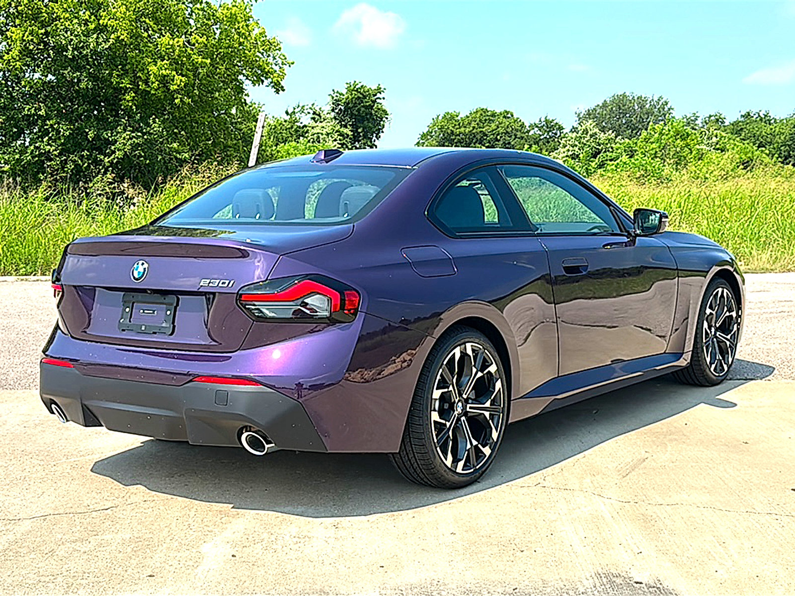 New 2026 BMW 230i Coupe w/ Premium Package RWD image 8