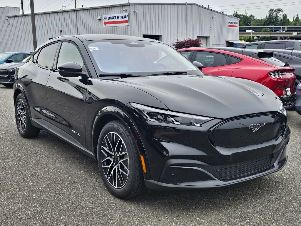 New 2026 Ford Mustang Mach-E Premium AWD/4WD image 8