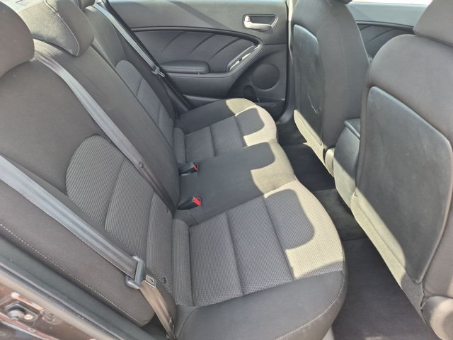 Used 2017 Kia Forte LX FWD image 17