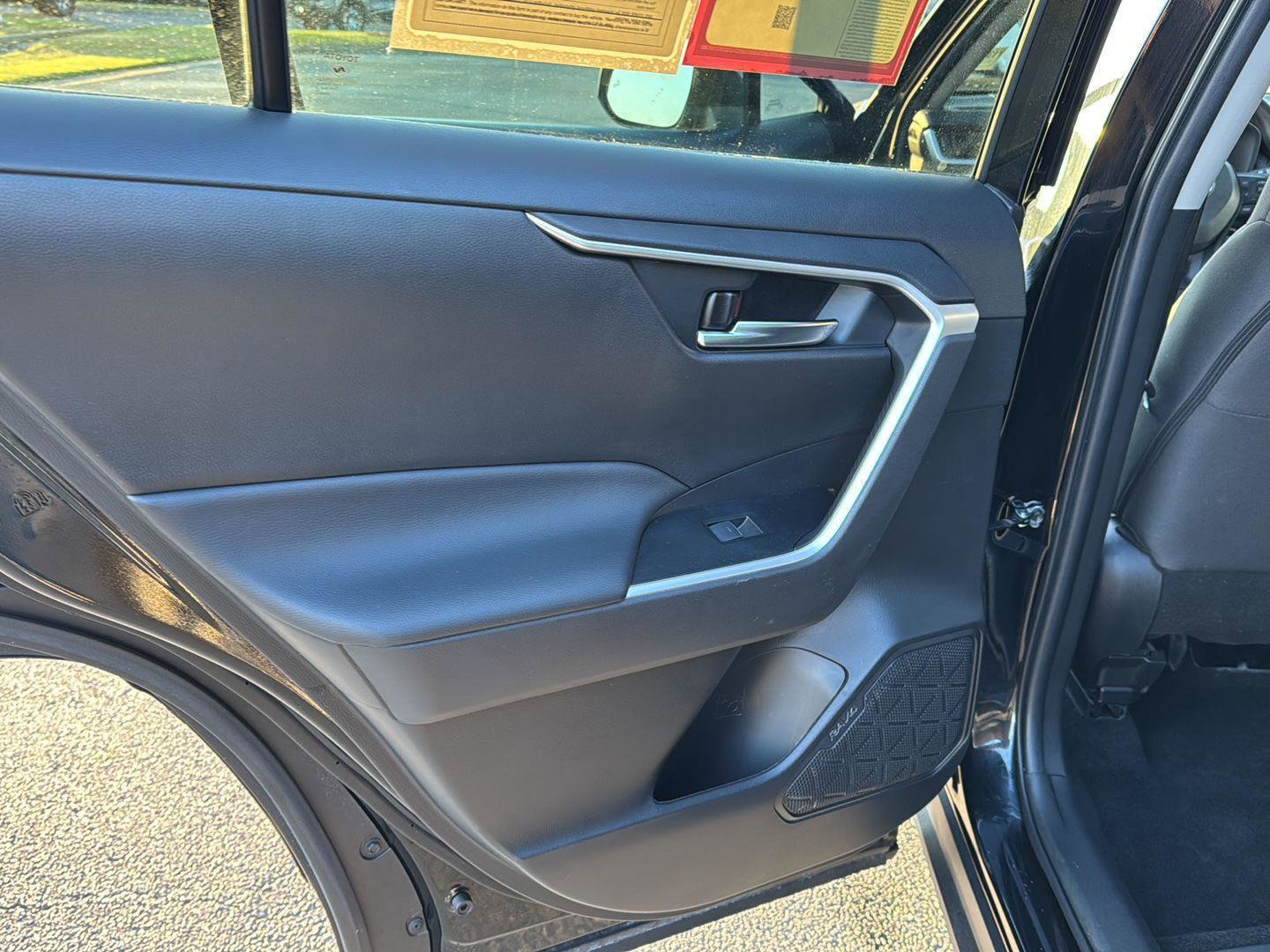 Certified 2023 Toyota RAV4 XLE FWD image 15