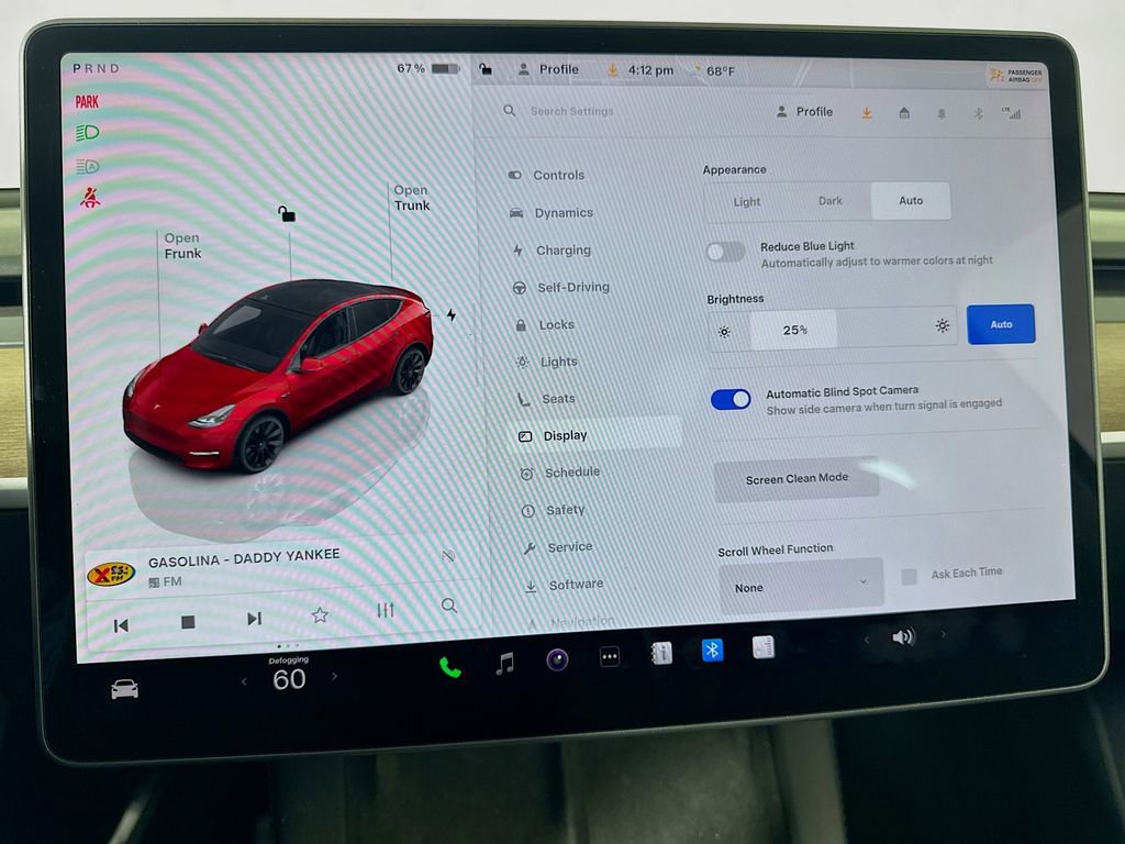 Used 2023 Tesla Model Y Long Range AWD/4WD image 30