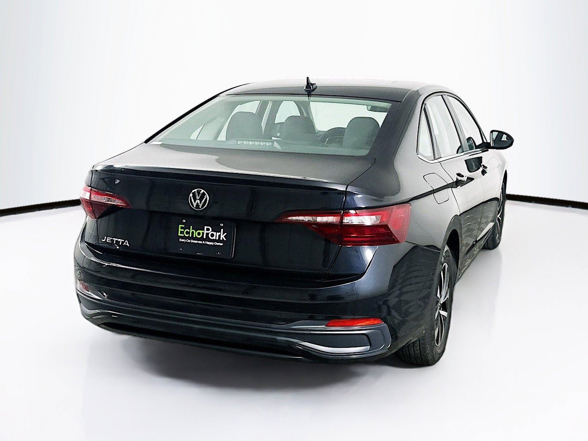 Used 2024 Volkswagen Jetta S FWD image 9