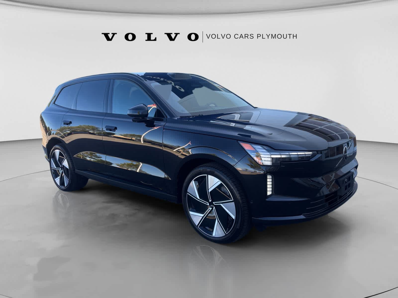 Used 2025 Volvo EX90 Ultra w/ Protection Package Premier