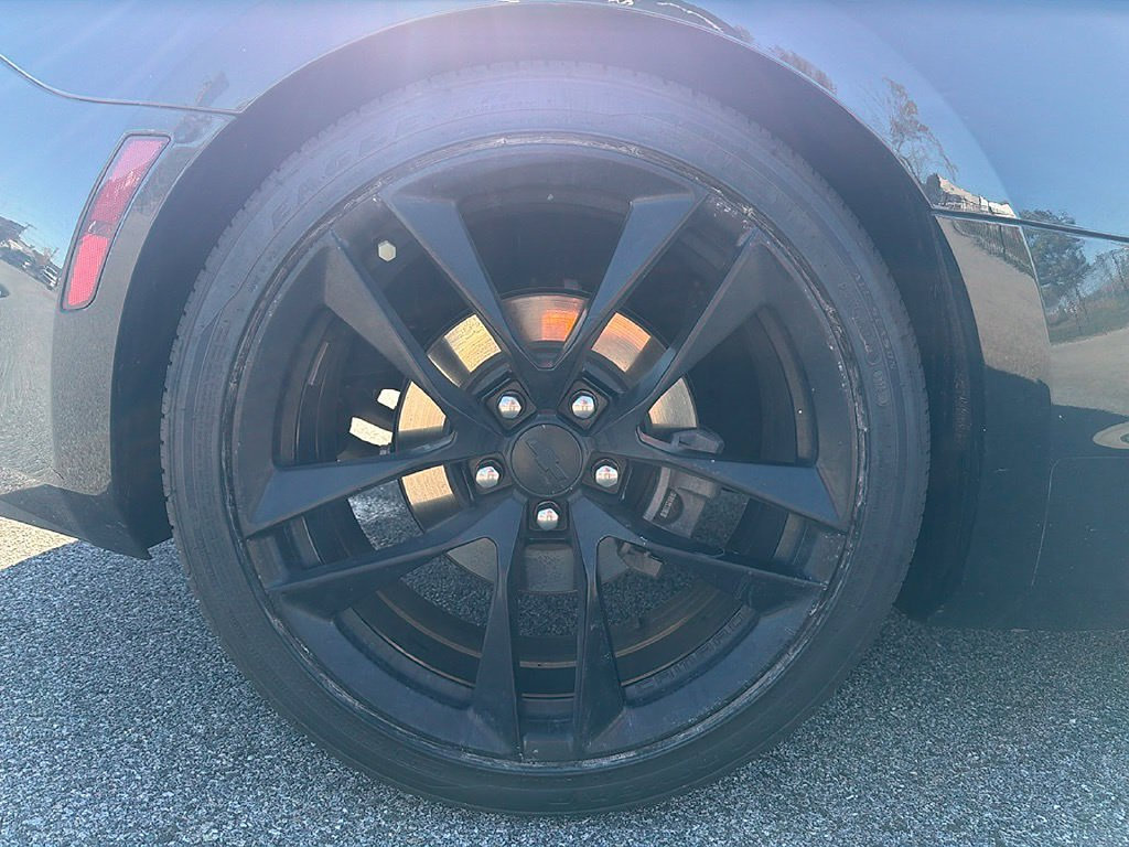 Used 2023 Chevrolet Camaro LT RWD image 24