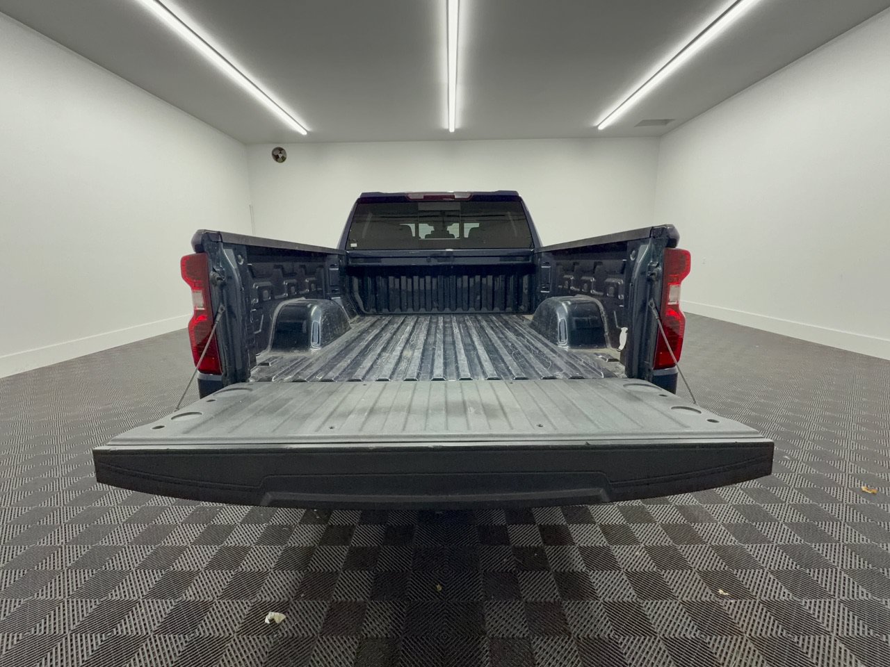 Used 2022 Chevrolet Silverado 1500 LT w/ All Star Edition Plus AWD/4WD image 28