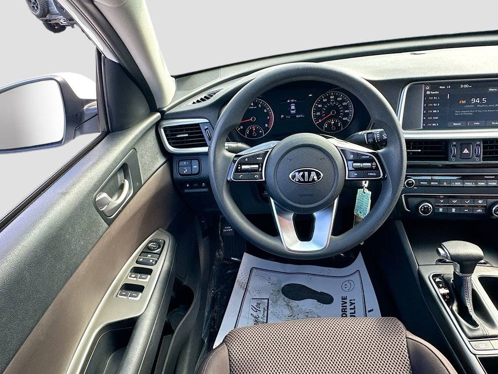 Used 2020 Kia Optima LX image 18