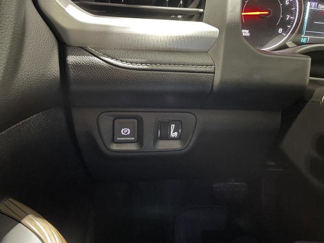 Used 2019 GMC Acadia SLE w/ Driver Alert Package I image 16