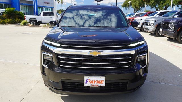 New 2026 Chevrolet Traverse LT image 2