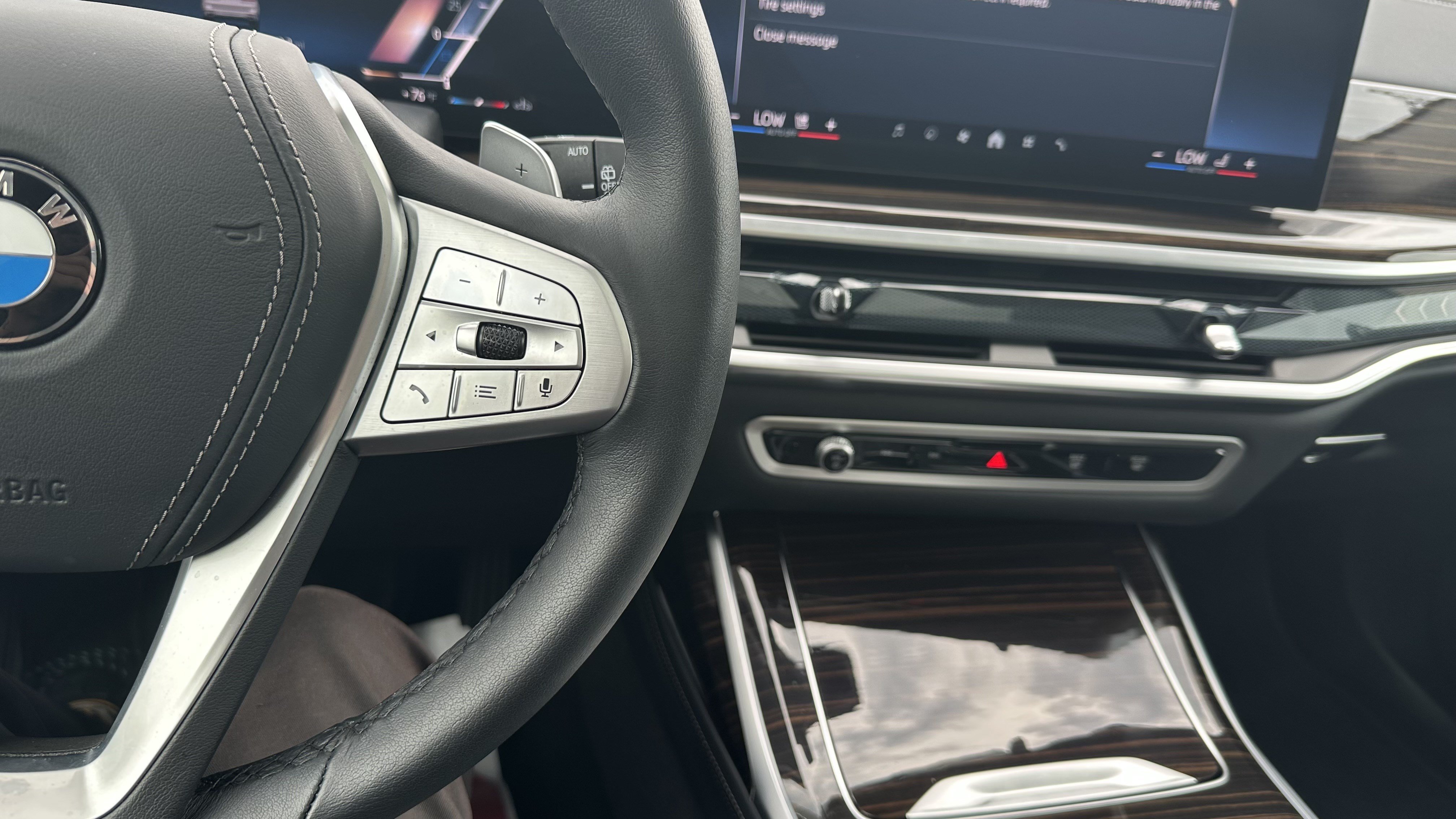 Certified 2026 BMW X7 xDrive40i AWD/4WD image 21