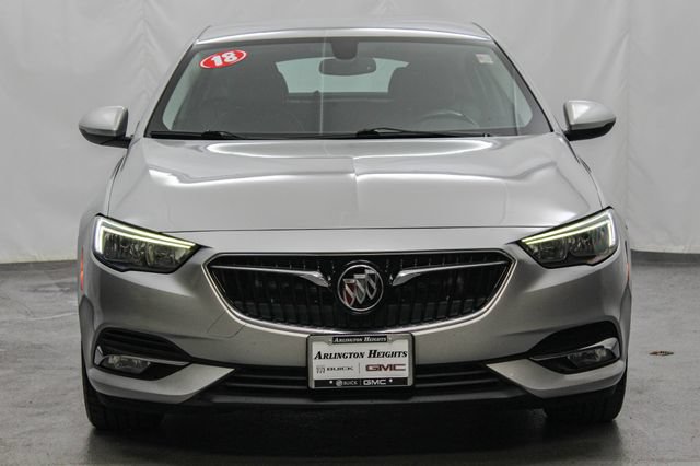 Used 2018 Buick Regal Essence FWD image 4