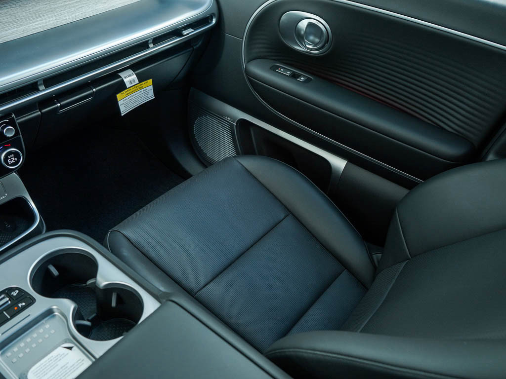 New 2026 Hyundai Ioniq 9 Limited image 28