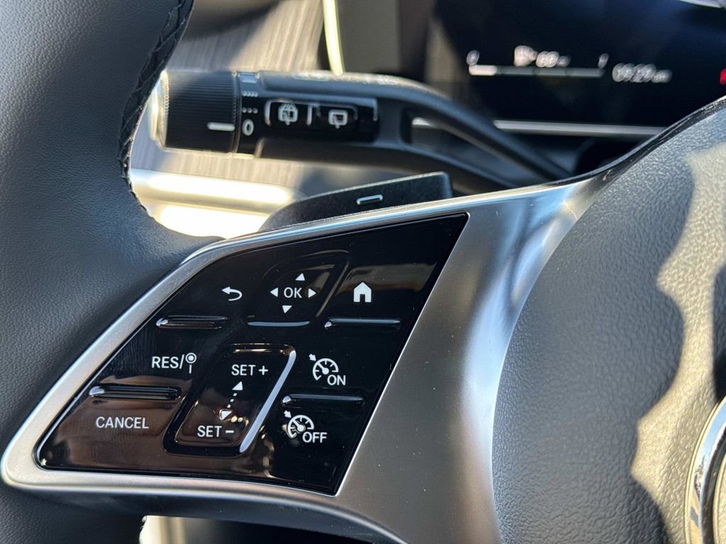 New 2026 Mercedes-Benz GLC 300 4MATIC image 26