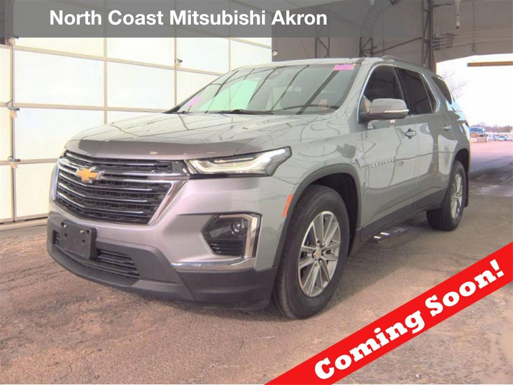 Used 2023 Chevrolet Traverse LT