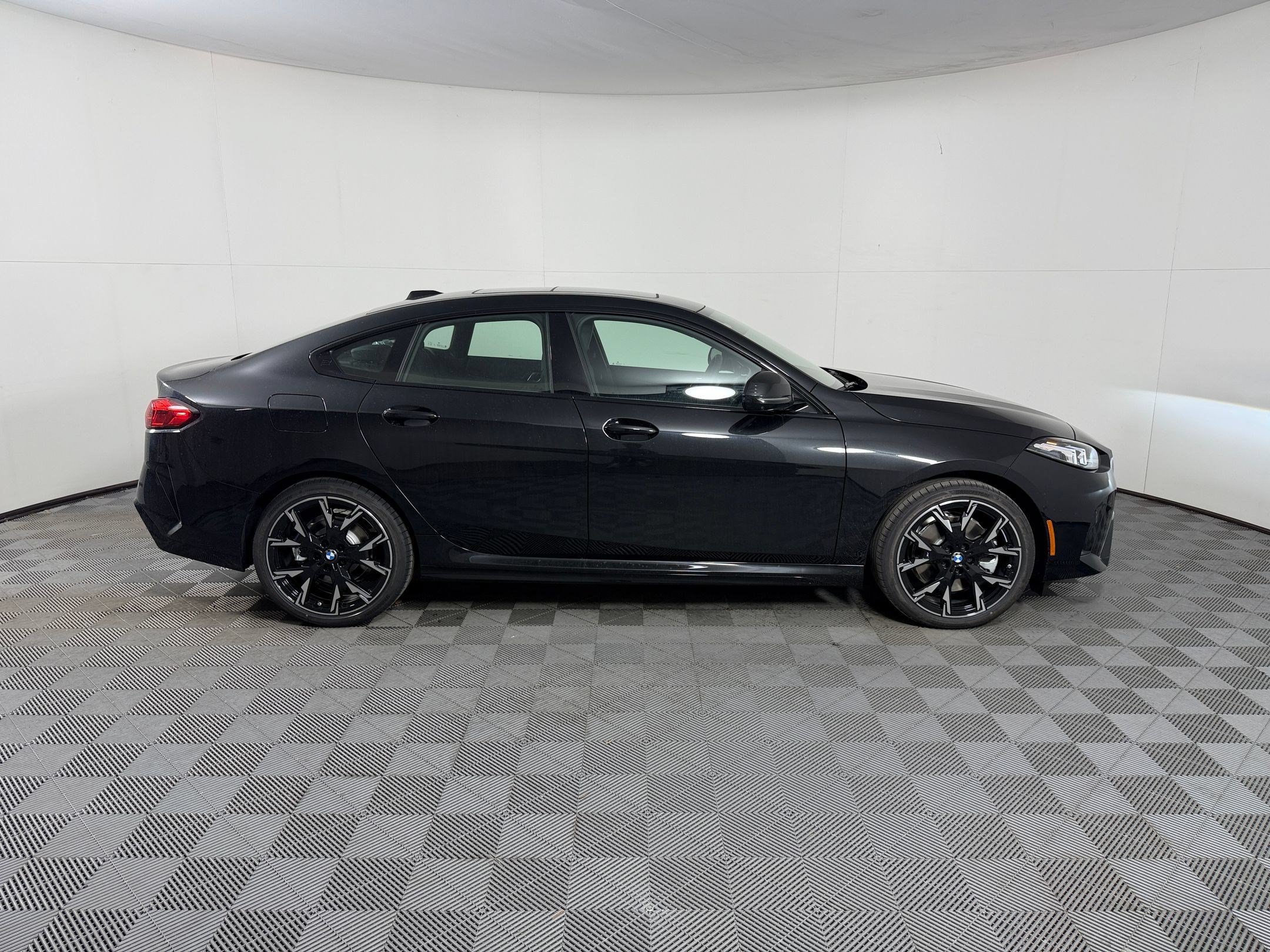 Used 2026 BMW 228i w/ Technology Package FWD image 8
