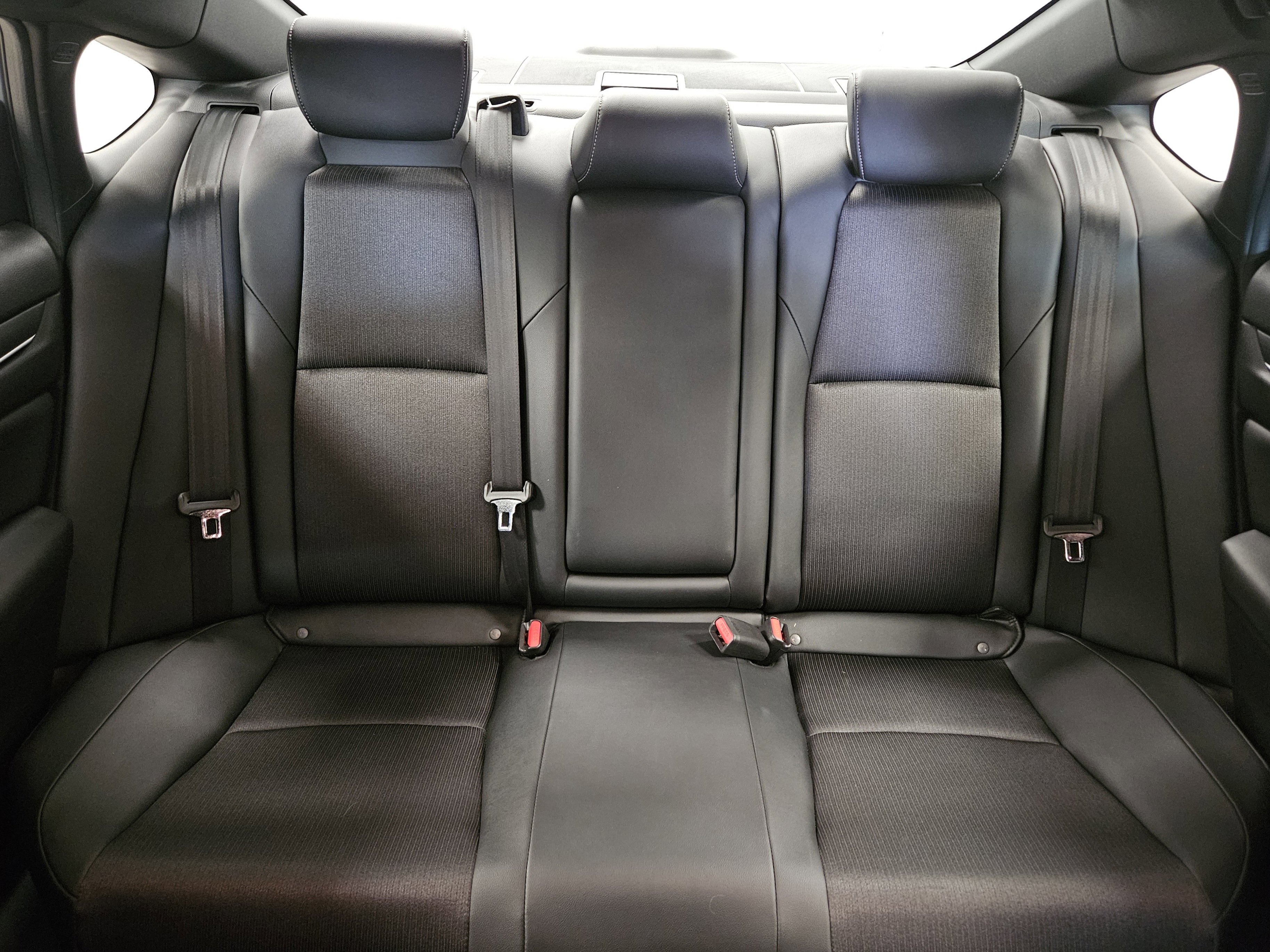 Used 2020 Honda Accord Sport image 29