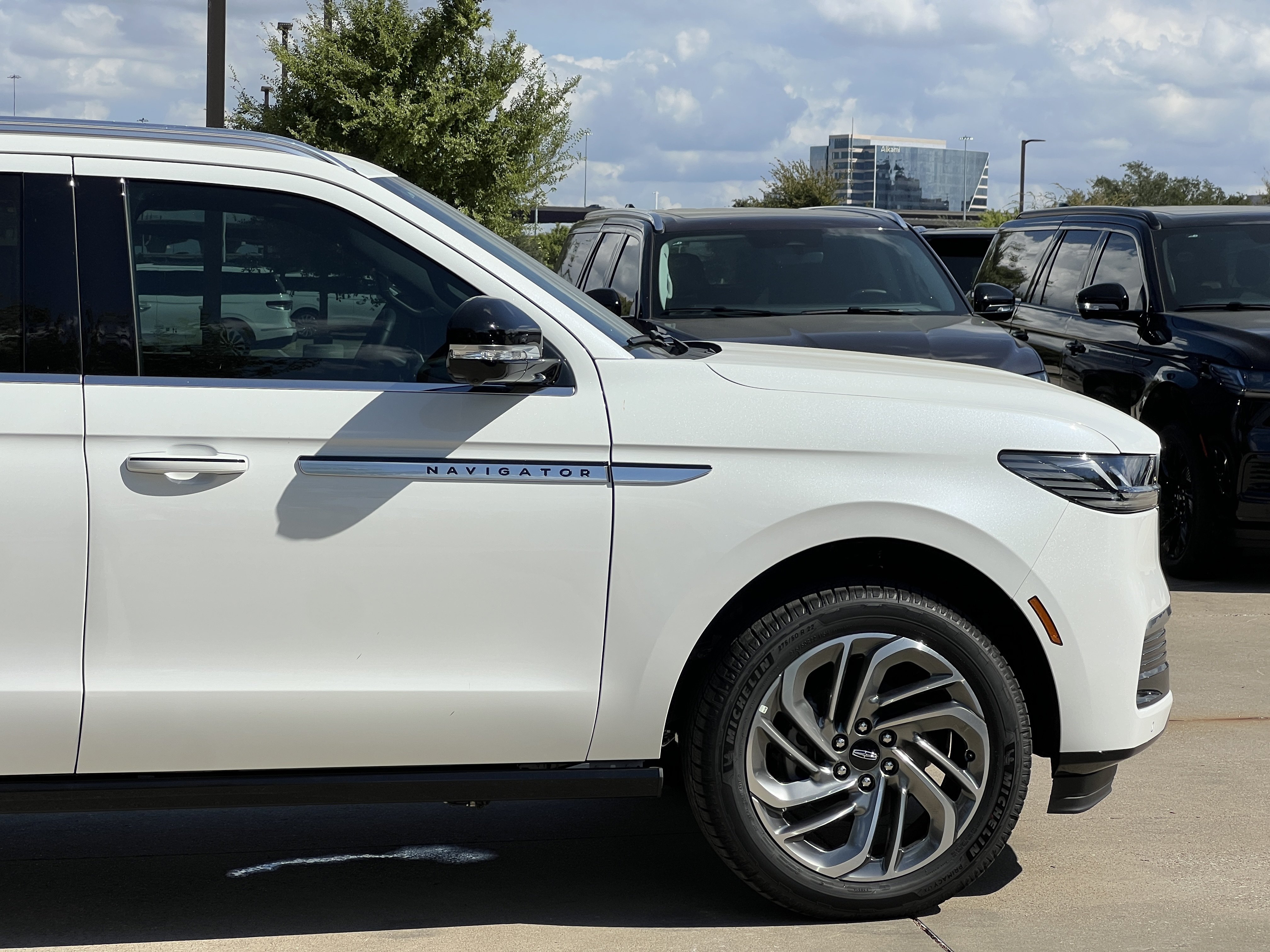 New 2027 Lincoln Navigator L Reserve AWD/4WD image 12