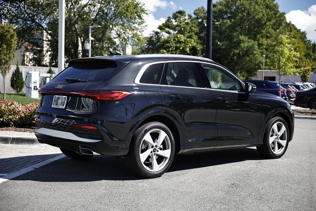 New 2025 Audi Q5 Prestige image 7