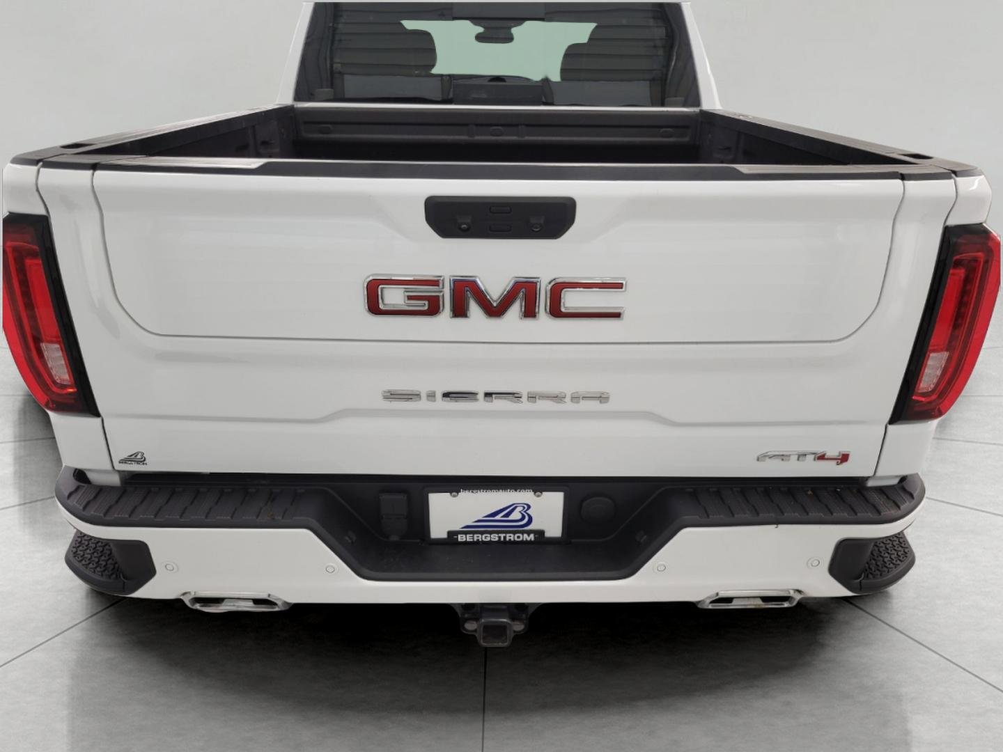 Certified 2024 GMC Sierra 1500 AT4 w/ AT4 Preferred Package AWD/4WD image 25