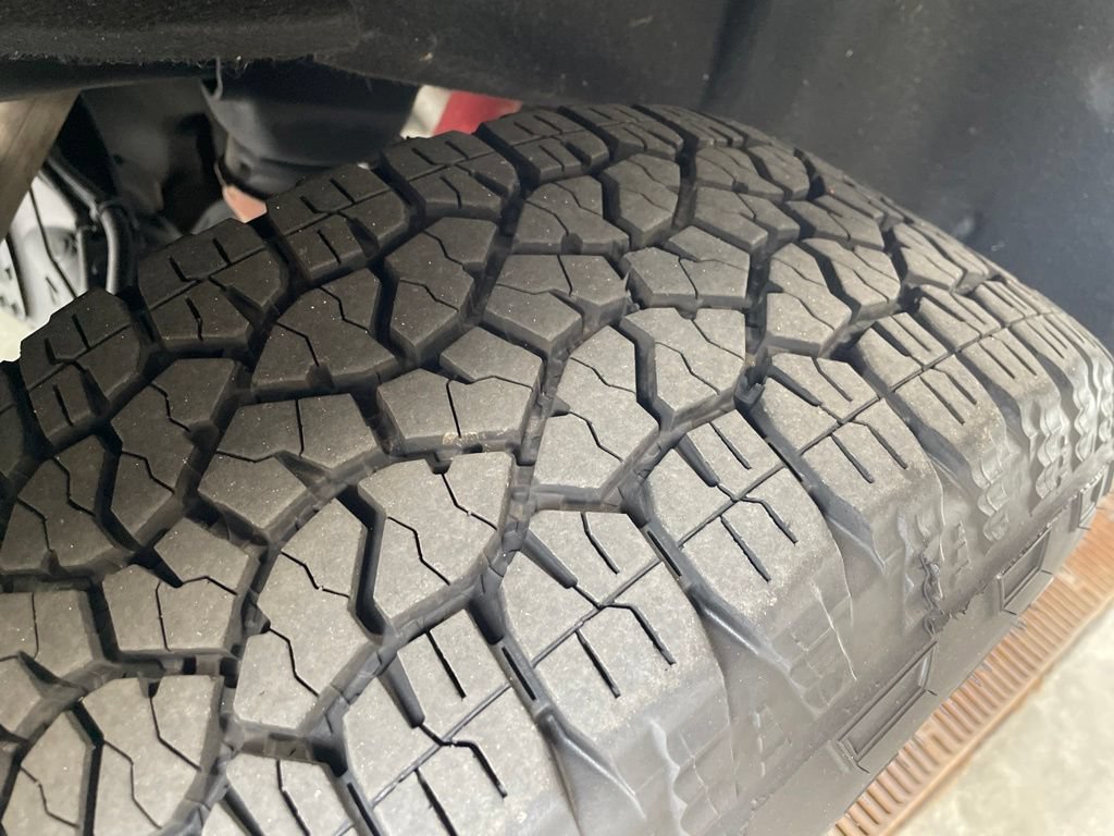 Used 2026 GMC Sierra 2500 AT4 AWD/4WD image 16
