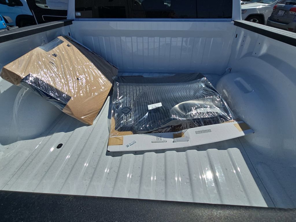 New 2026 RAM 1500 Big Horn AWD/4WD image 13
